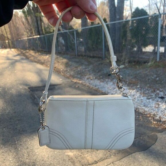 Coach Women's Coated Leather Corner Zip Wristlet in White - Picture 3 of 4